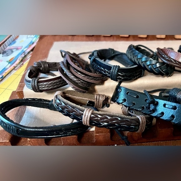 Set of 10 Adjustable Bracelets Brand New! - Picture 2 of 4